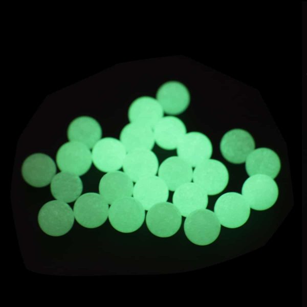 luminous pearls -4mm green -4 luminous pearls -4mm green -4